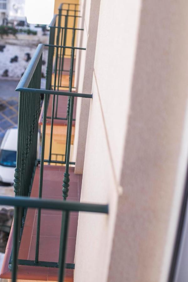 Apartamentos Vicenta Playa Carihuela Torremolinos Eksteriør billede